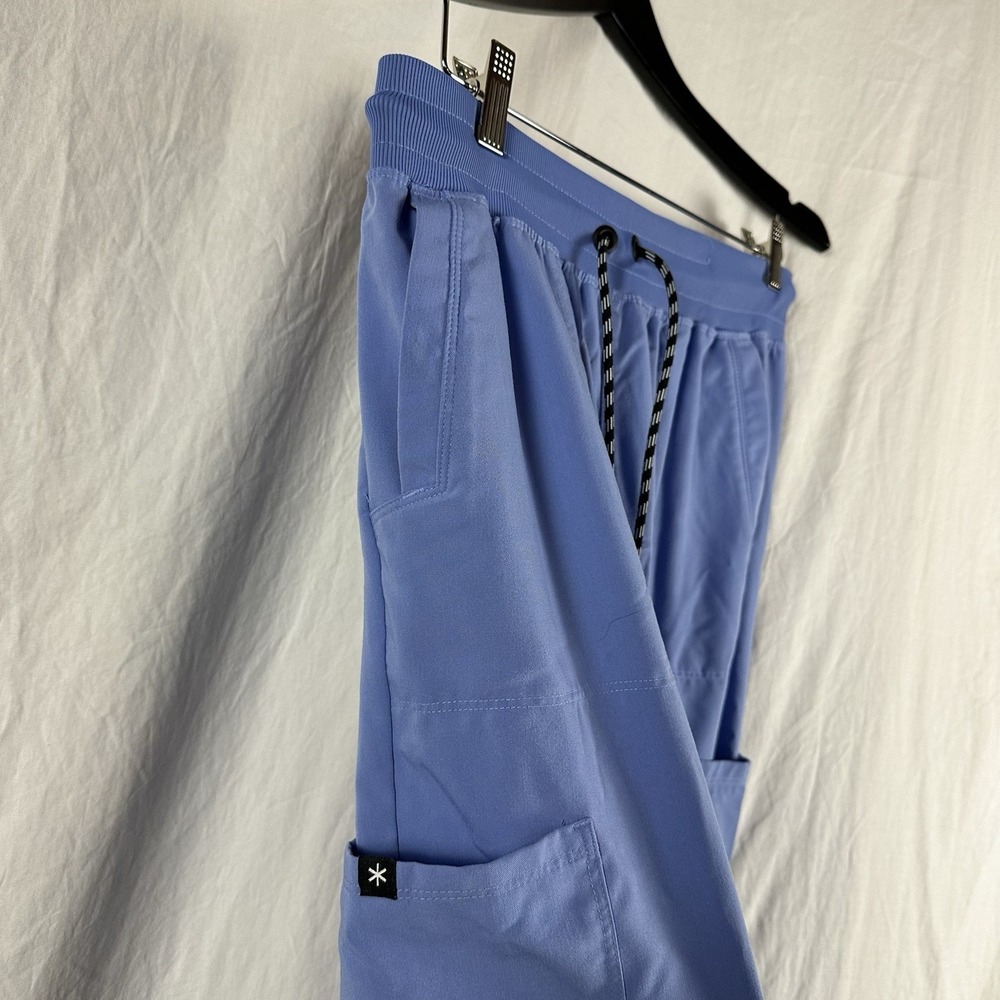 Beyond Scrubs Women Medium Ceil Blue Scrub Set Top Pants Stretch Medical Nurse - Picture 7 of 16